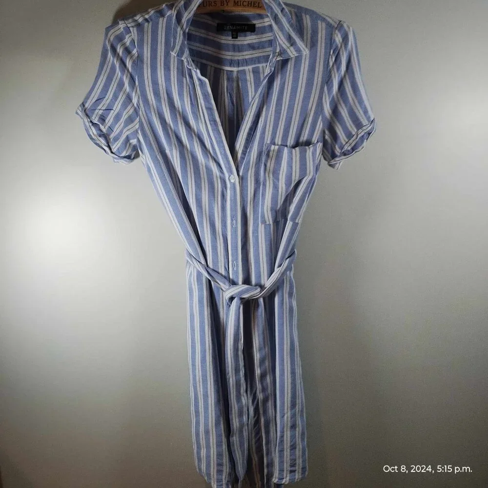 100% Rayon Shirt Dress stripe collared light so comfortable oversized Dynamite - Picture 4 of 16